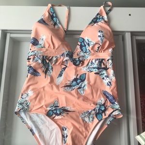 Brand New One Piece Floral bathing Suit, size M